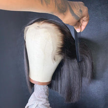 Load image into Gallery viewer, Yoniswigs Natural Color 13*4 Transparent Lace Front Bob Wigs Pre Plucked Hair Human Hair 150% Density
